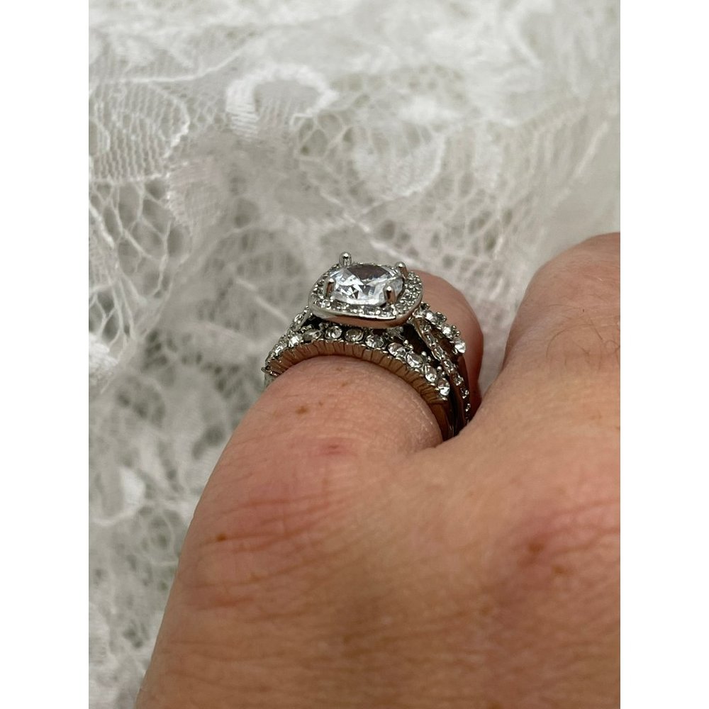 Square Halo Round Cut Faux Diamond Ring & Stacked Ring Set Silver 925- 3 Rings - Picture 4 of 11